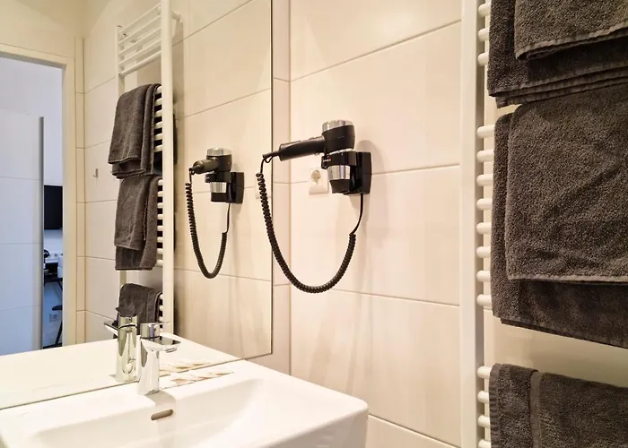 Mozart - Center, Self Check-in 4* Βιέννη