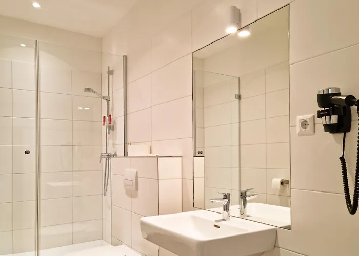 Pensión Mozart - Center, Self Check-in 3*